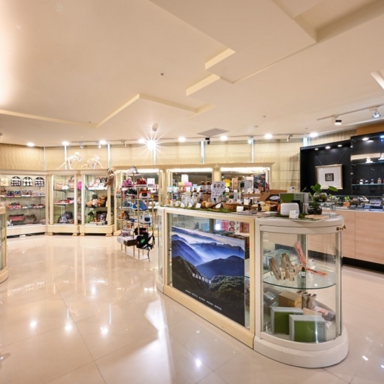 精品店
